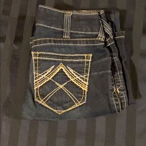 Super cute and stretchy Ariat jeans